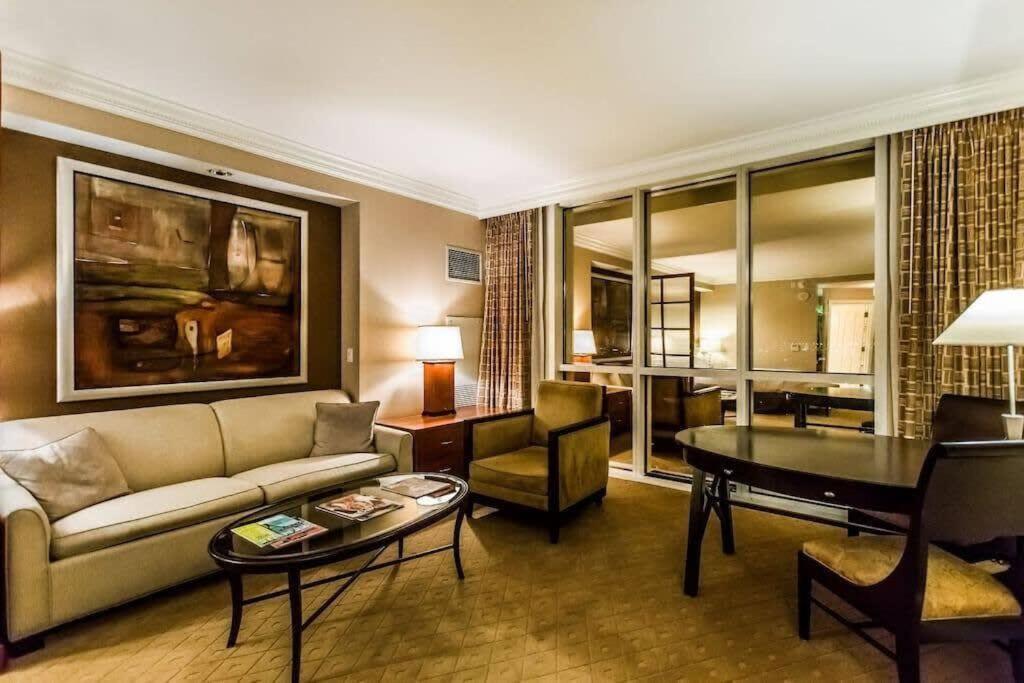 Mgm 12809 Signature Strip View Apartment *